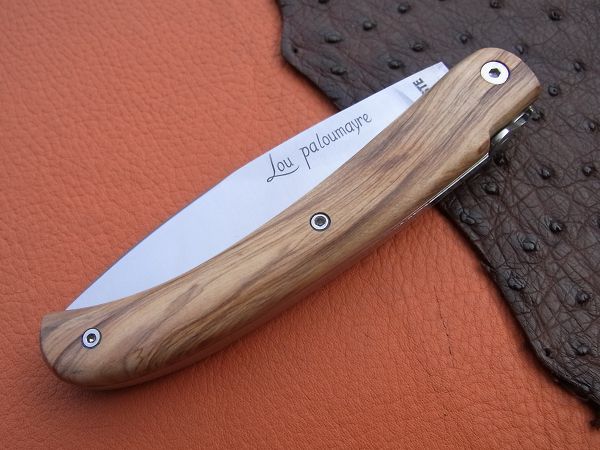 Couteau Lou paloumayre pliant manche en olivier lame acier 