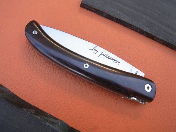 Couteau Lou paloumayre pliant manche en ébène