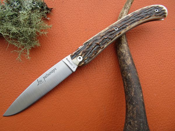 Couteau Lou paloumayre pliant manche en bois de cerf
